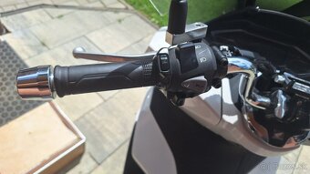 Honda 125 PCX 2022 - 3
