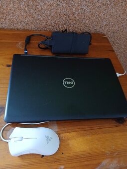 Herný notebook Dell precision 3530 16GB rám - 3