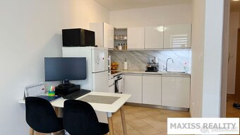 1- izbový byt na Bakossovej ulici, centrum, 45 m2 - 3