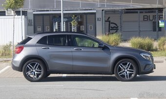 Mercedes-Benz GLA 200 d A/T. - 3