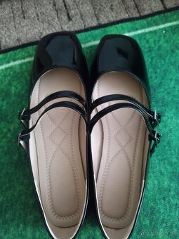 Lakované balerínky - nové, veľkosť 42 - 3