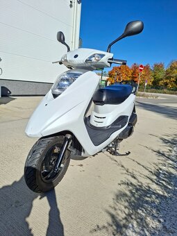 Yamaha Vity - 3