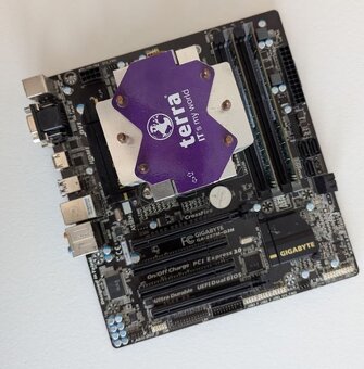 Gigabyte GA-Z87M-D3H + i5 4690 + 8GB DDR3 - 3