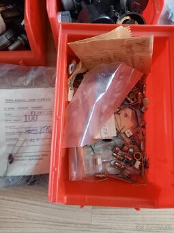 Stare radiotechnicke sučiastky - 3