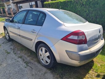 Rozpredám renault megane II 1.9 dci 88kw f9q800 - 3