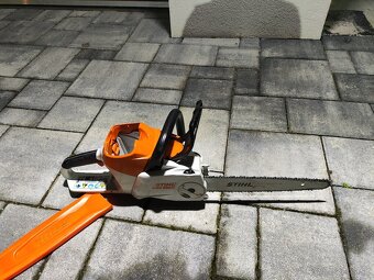 Predam pilu Stihl MSA 200 - nefunkcnu - 3