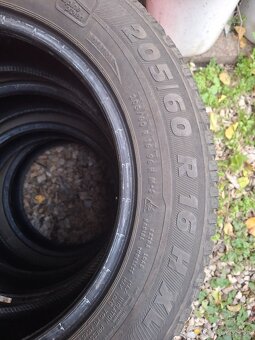 205/60 R16 - 3