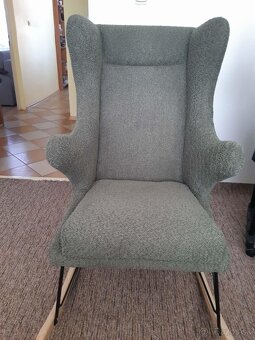 Moderné hojdacie kreslo - 3