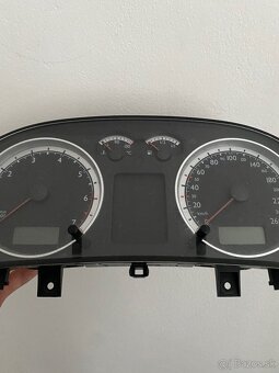 Golf 4 benzinové sportchrom budíky - 3