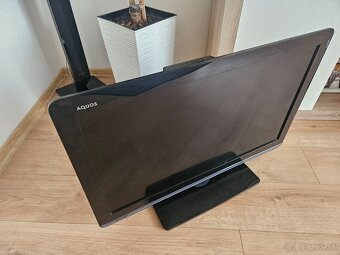 Televizor 32" SHARP - 3