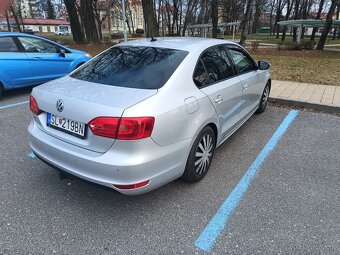 VW Jetta - 3
