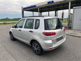 Mazda 2 - 3