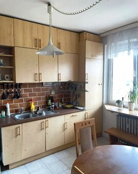 Svetlý a čiastočne zrekonštruovaný 4-izb. byt Svetlá ul. - 3