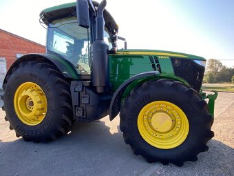 JOHN DEERE 7250R - 3