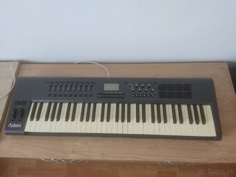 M-Audio Axiom 61 - 3