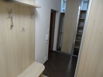 Prenajmem 1 izbový byt Turgenevova Košice - 3