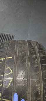 Dunlop 2x 285/35 R21 2x 325/30 R21 - 3