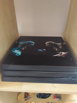 Playstation 4 - 3