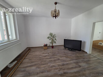 Výhodná ponukaNa predaj rodinný dom v centre mesta Koláro - 3