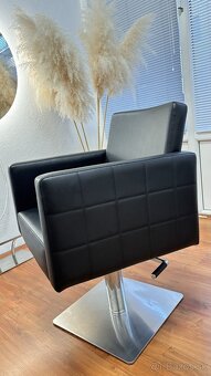 Kadernícke kreslo - 3