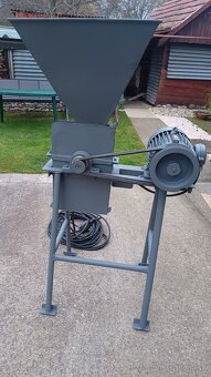 Šrotovník na obilie - 3