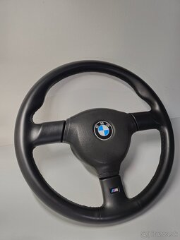 M-packet M-tech BMW volant e30 - 3