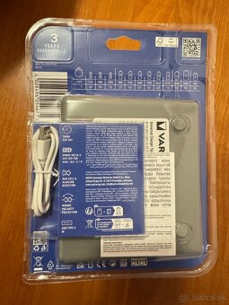 VARTA nabíjačka Universal Charger - 3