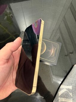 iPhone 12 pro Max gold - 3
