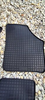 Gumené koberčeky VW e-UP - 3