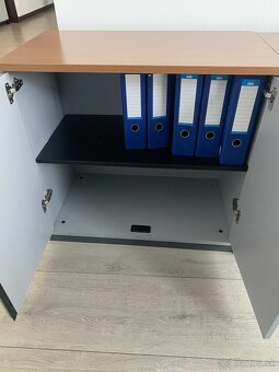 Predám uzamykateľné kancelárske skrinky – 2 ks - 3