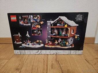 LEGO ICONS 10325 Alpine Lodge - 3