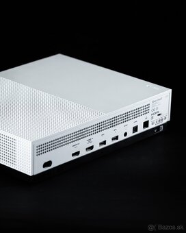 Predám Xbox One S 500GB - 3