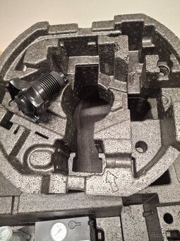 Polystyrenova vyplň kufra Superb 3 - 3