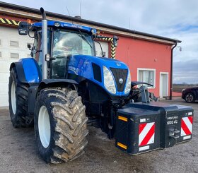 Kolesový traktor New Holland T 7.270 - 3