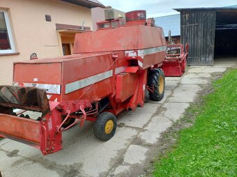 Kombajn massey Ferguson 487 - 3