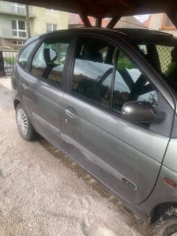 Renault Megane Scenic 1999 - 3