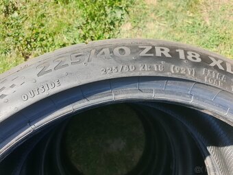 Predam letne gumy 225/40 r18 Continental SportContact 7 - 3