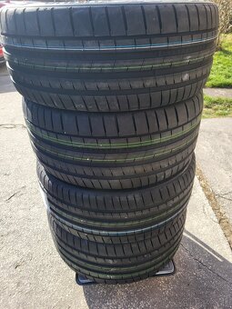 Predám nové let.pneu. KUMHO PS72 Sport S - 245/40+275/35 R20 - 3