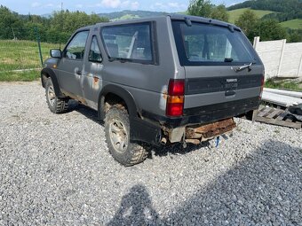 Nissan Terrano 2.7TD 4x4 - 3