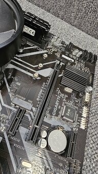 Ryzen 3300X + RTX 2060 SUPER 8GB+ 16GB RAM + B450M doska - 3