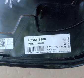 Peugeot 208 II 2 2019- ľavé zadné svetlo LEd - 3