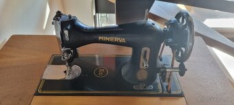Starožitný šijací stroj zn. Minerva - 3