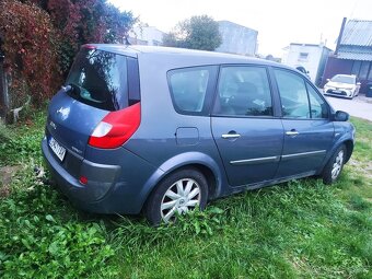 Renault Scénic Grand tour 1,5 dci 78 kW - 3