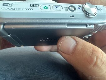 Nikon Coolpix S6600 top stav - 3