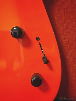 Jackson Dinky Arch Top - 3