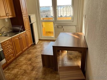 NA PRENÁJOM 3 IZBOVÝ, DUBNICA NAD VÁHOM, od 01.01.2026 - 3