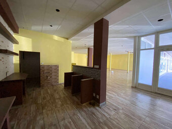 RealityKolesár prenajíma priestor 170m2 OC Torysa Jaltská Fu - 3