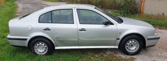 Predám Skoda Octavia - 3