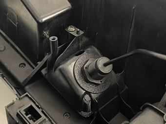 Honda CRX Del Sol - USB nabíjačka (zapalovač) - 3