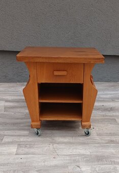 Stolík multifunkčný. - 3